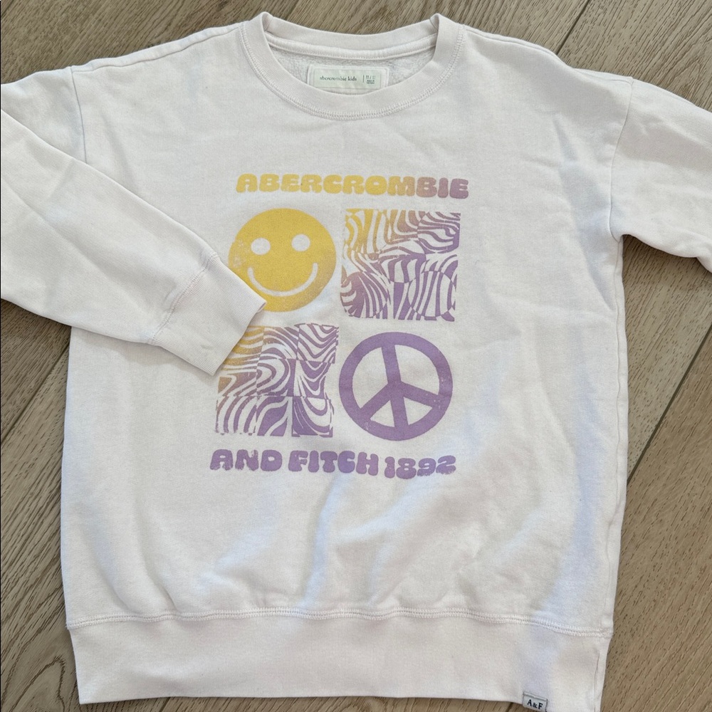 Abercrombie Kids Smiley Peace Sign White Crewneck Sweatshirt 11/12